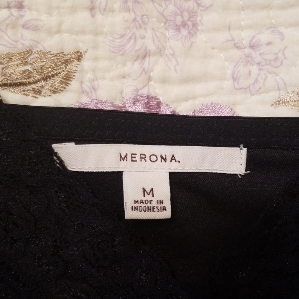 Merona - Picture 4 of 6